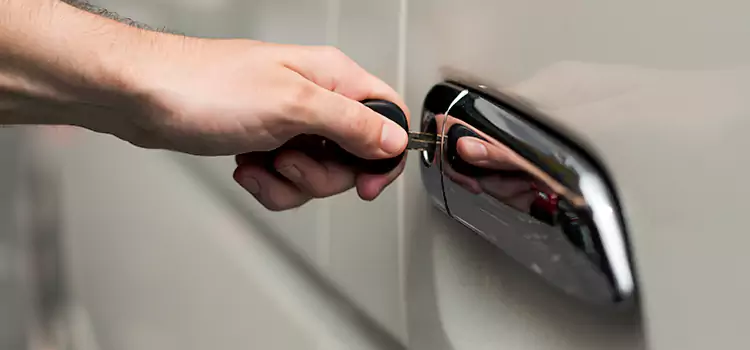 Why Choose Our Auto Locksmith Team in Aventura, FL?
