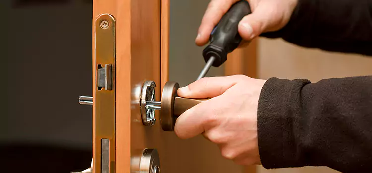 Semi Truck Locksmith Aventura